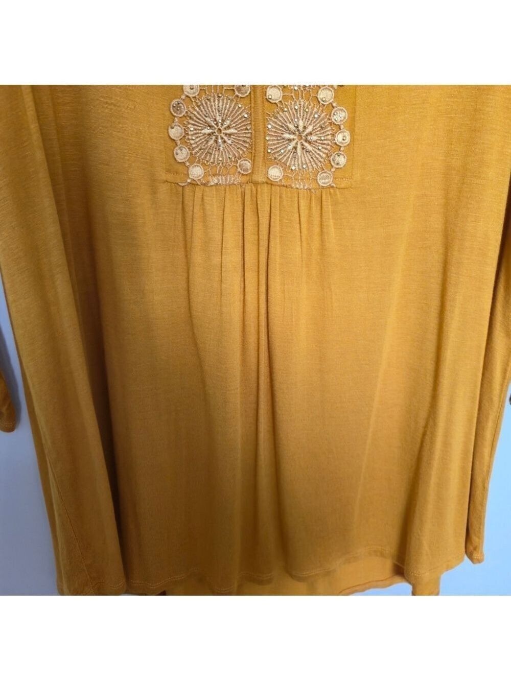 ONE WORLD TUNIC TOP WOMENS GOLD MUSTARD YELLOW EMBROIDERED SIZE XL NWT - Picture 5 of 10
